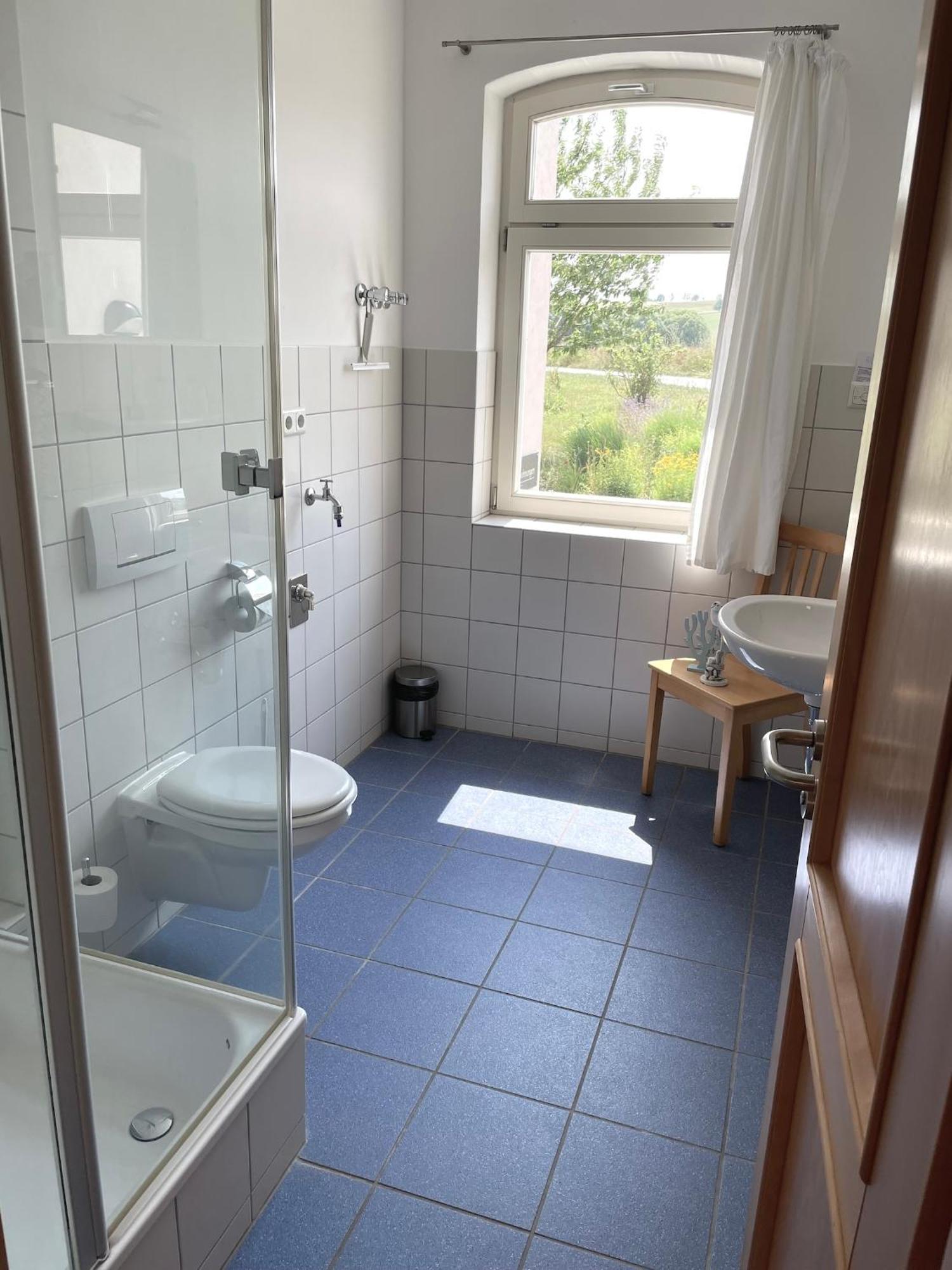 Biohotel Stiftsgut Wilhelmsglücksbrunn Creuzburg Exterior foto